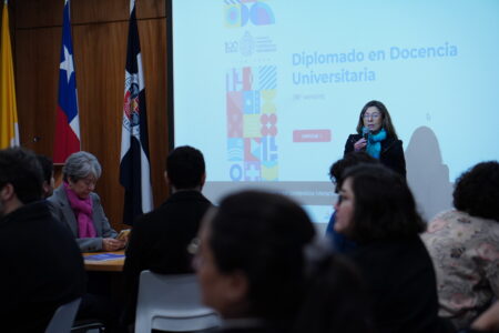 PUCV inició la 16ª versión de su Diplomado en Docencia Universitaria