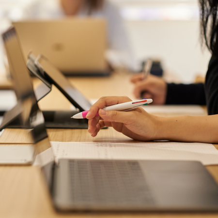 Docentes PUCV aprobaron con éxito los talleres de nivel intermedio del 1er semestre 2026